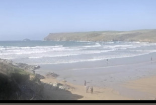 Imagen de vista previa de la cámara web Cornwall - Polzeath Beach